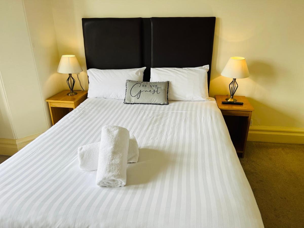 Heath Cottage Hotel Dewsbury Zewnętrze zdjęcie