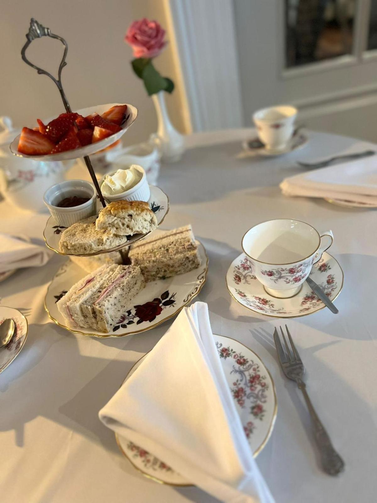 Heath Cottage Hotel Dewsbury Zewnętrze zdjęcie