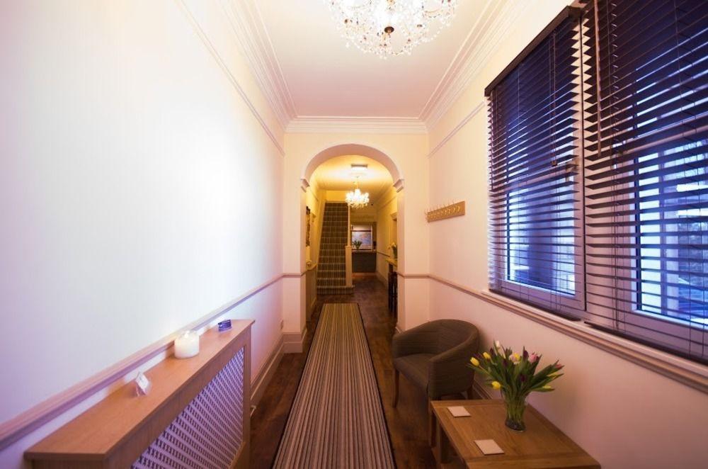 Heath Cottage Hotel Dewsbury Zewnętrze zdjęcie